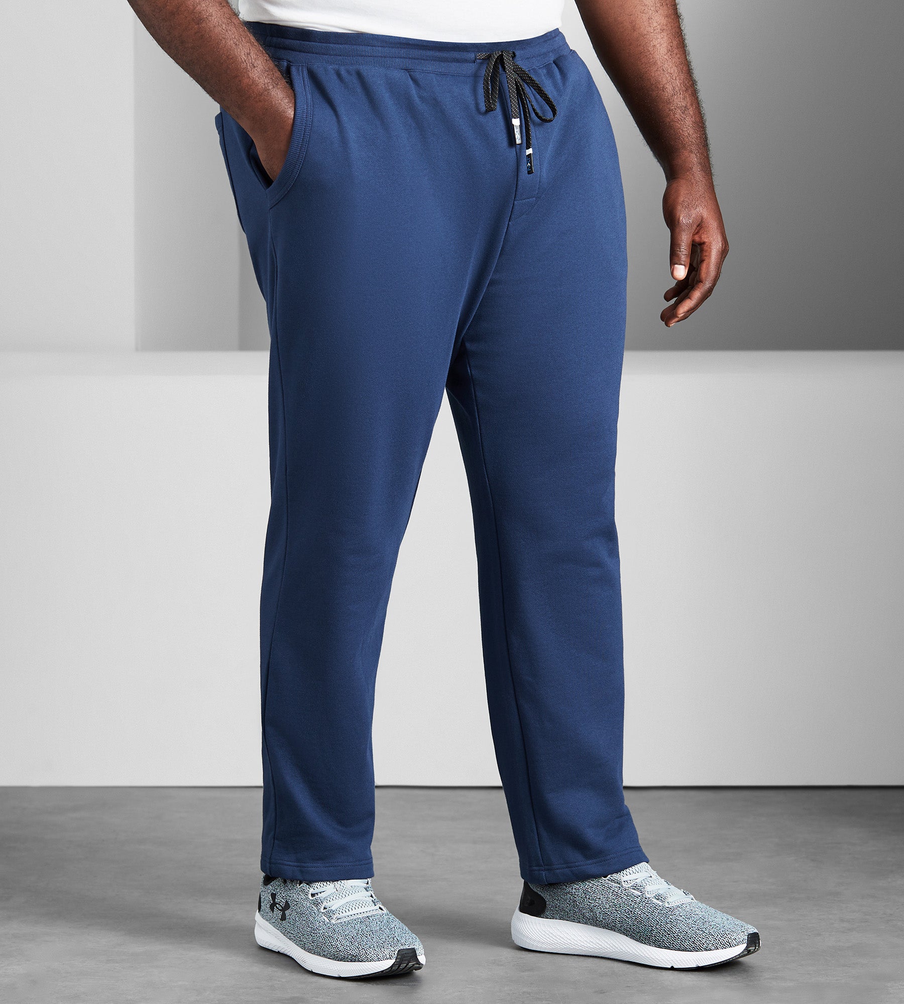 Nike Men's Tearaway Basketball Trousers. Nike CA