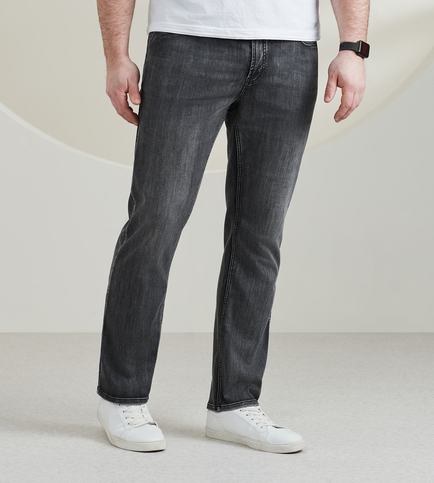 Frank Relaxed Fit Jeans